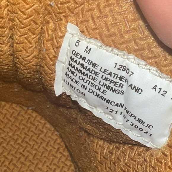 Black Timbs - Picture 4 of 4